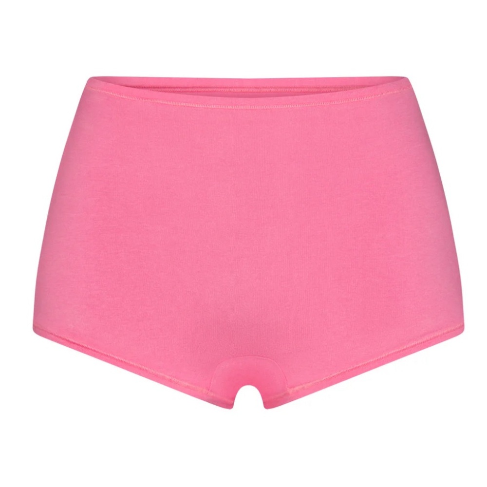 Soft smoothing seamless Skims boy short Brand new